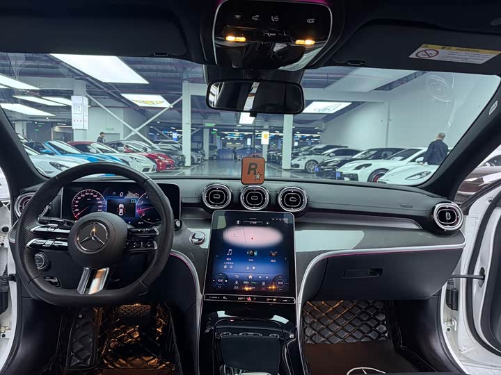 Mercedes-Benz C-Class 2024 C 260 L — фото 14