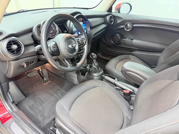 MINI Hatch — фото 18