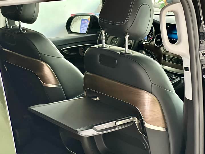 Mercedes-Benz V-Class 2022 V 260 L — фото 21