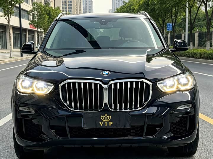 BMW X5 2019 x Drive 40i M — фото 2