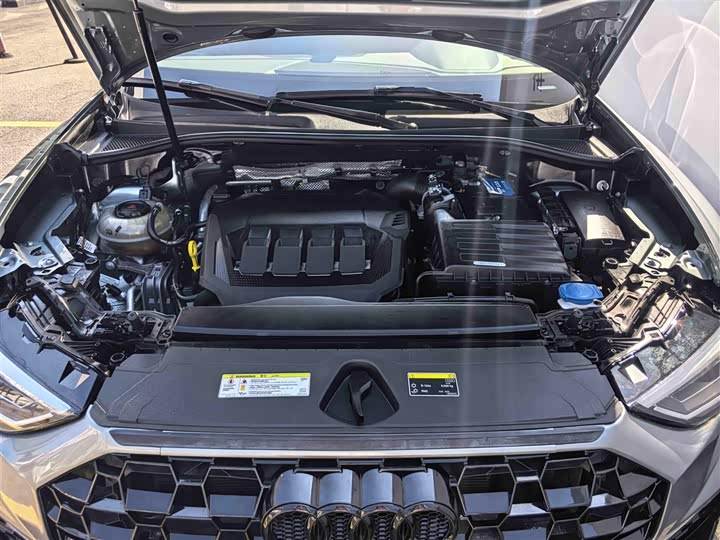 Audi Q3 Sportback 2020 40 TFSI — фото 9