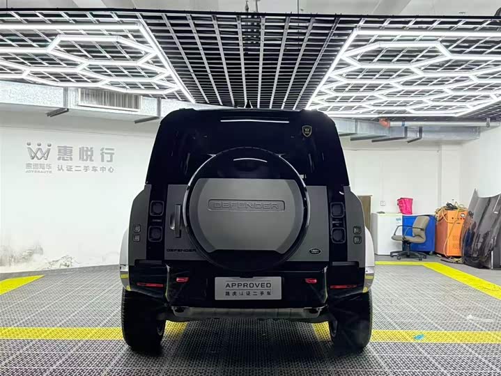 Land Rover Defender — фото 4