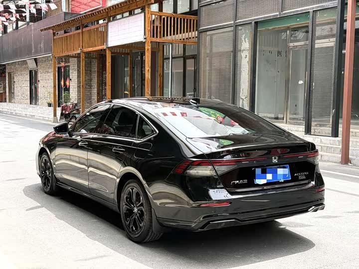 Honda Accord — фото 6