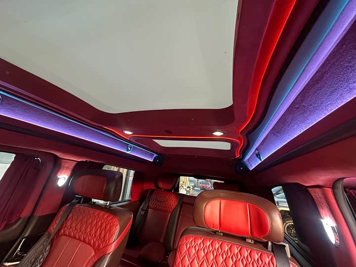 Mercedes-Benz V-Class 2018 V 260 L VI — фото 9