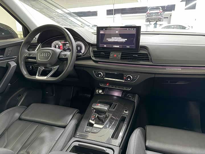 Audi Q5L 40 TFSI люкс-динамик — фото 8