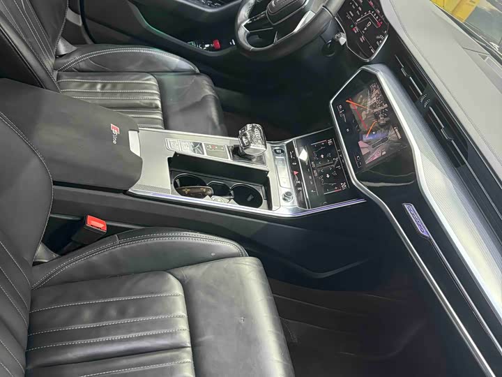 Audi A6L 2022 45 TFSI — фото 13