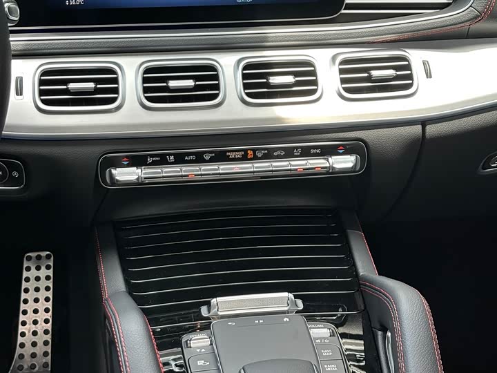 Mercedes-Benz GLE 2025 AMG GLE 53 4 MATIC+ — фото 19