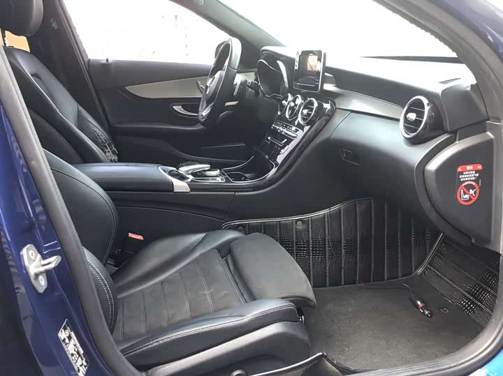 Mercedes-Benz C-Class 2018 C 200 — фото 9