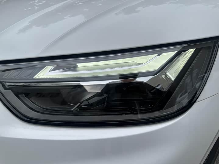 Audi Q5L Sportback 2021 40 TFSI Luxury — фото 3