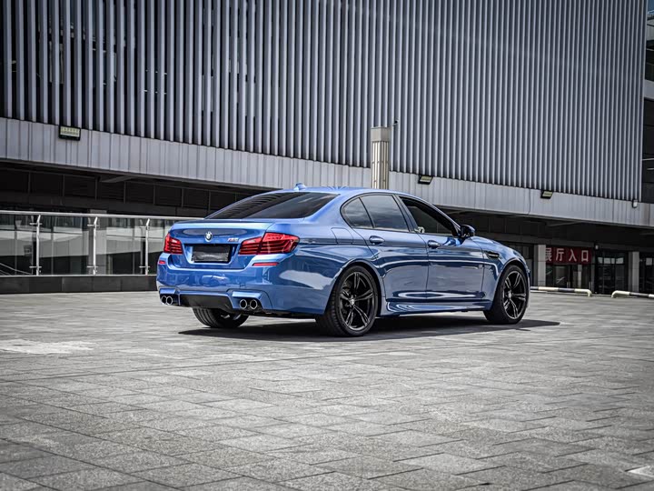 BMW M5 2014 M 5 — фото 5