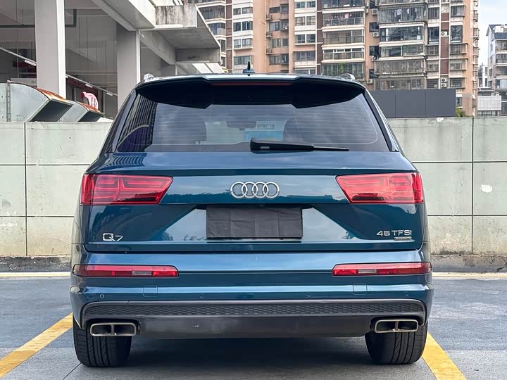 Audi Q7 2018 40 TFSI Comfort — фото 8