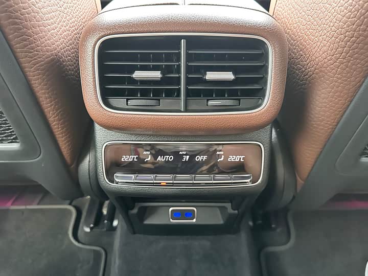 Mercedes-Benz GLS 2024 GLS 450 4 MATIC Luxury — фото 19