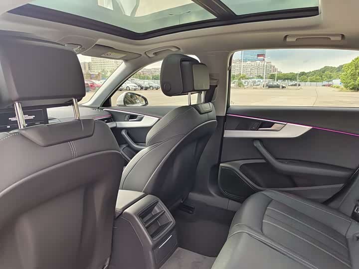 Audi A4L 2020 40 TFSI — фото 25