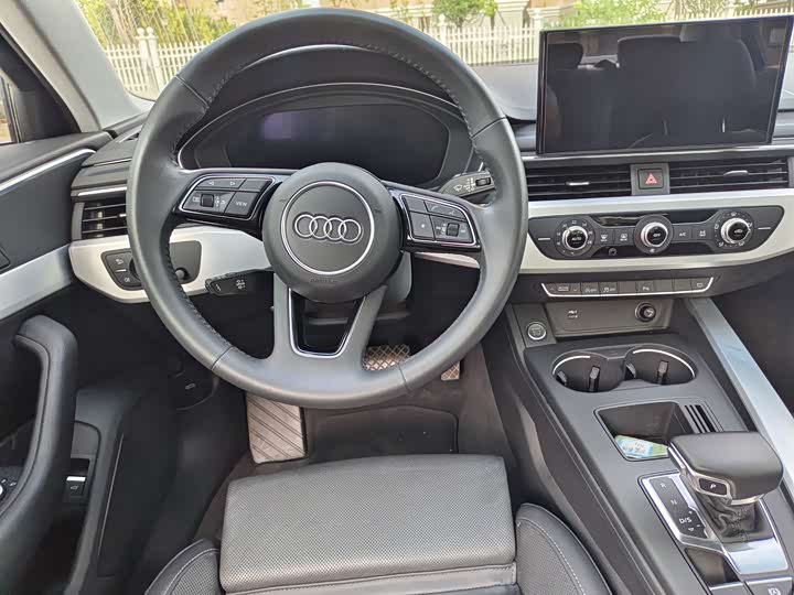 Audi A4L 2020 40 TFSI — фото 12