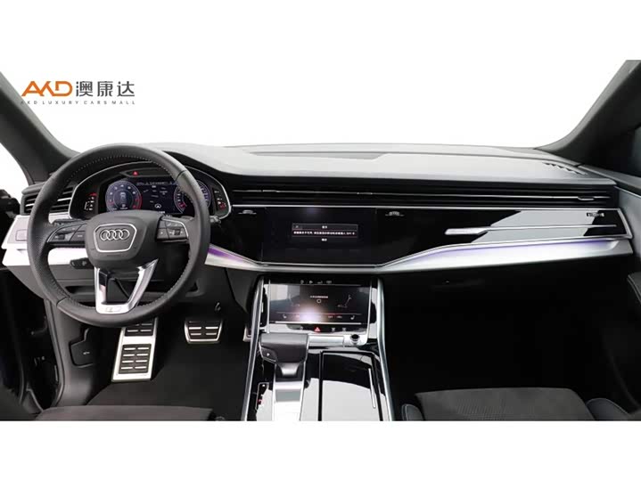 Audi Q82019 55 TFSI — фото 5