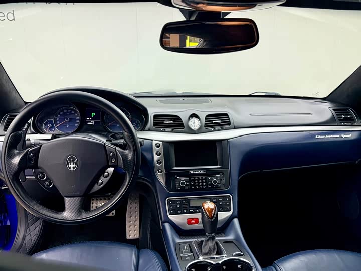 Maserati Gran 2013 4.7 L Sport Automatic — фото 16