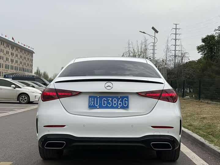 Mercedes-Benz C-Class 2023 C 260 L — фото 12