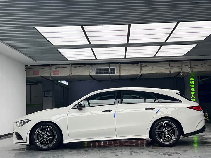 Mercedes-Benz CLA 2022 CLA 200 — фото 8