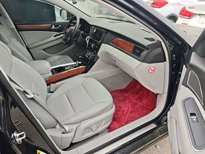 Hongqi H7 2015 2.0 T Premium — фото 10