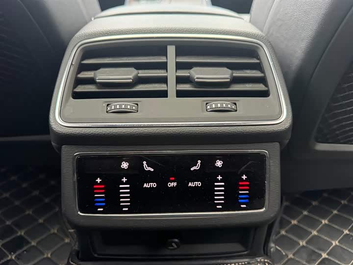 Audi A6L 2020 55 TFSI e quattro — фото 12