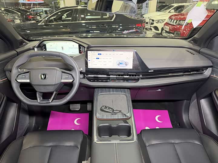 Changan CS55 PLUS PHEV 2025 125km — фото 17