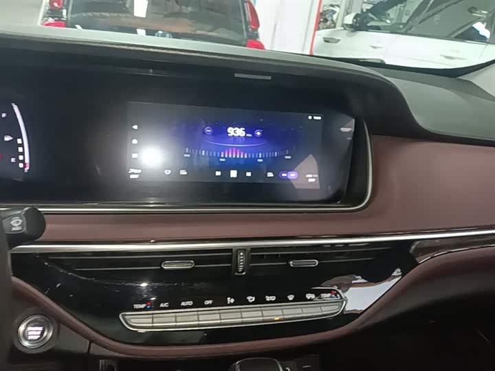 Trumpchi M6 2023 PRO 270 T DCT — фото 13