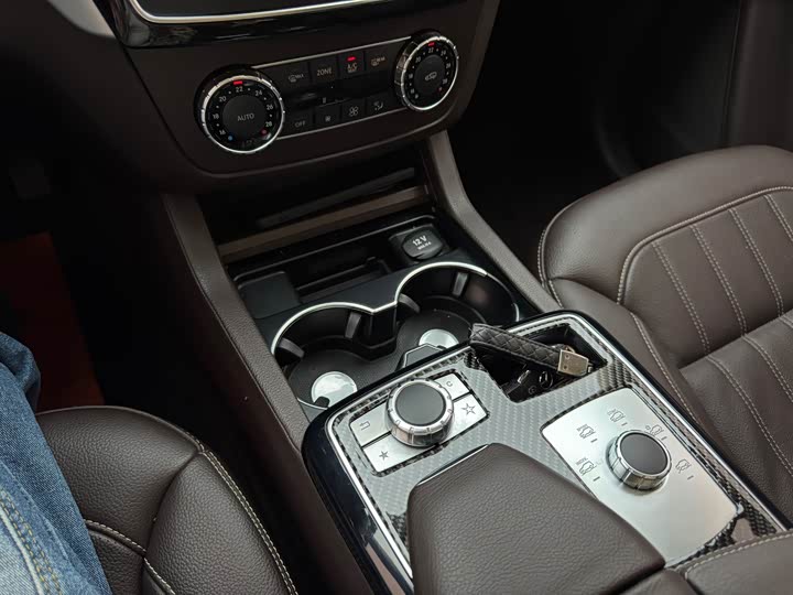 Mercedes-Benz GLE 2015 GLE 320 4 MATIC — фото 7