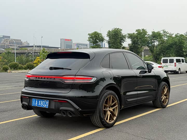 Porsche Macan 2022 Macan S 2.9 T — фото 8