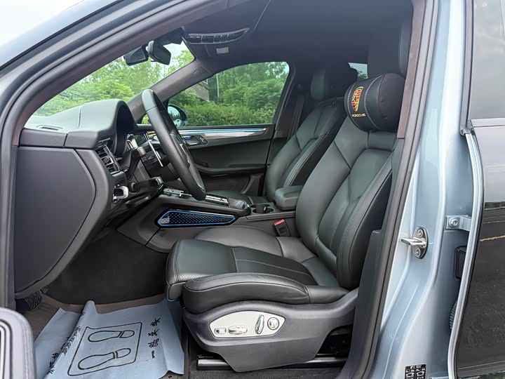 Porsche Macan 2022 Macan S 2.9 T — фото 15