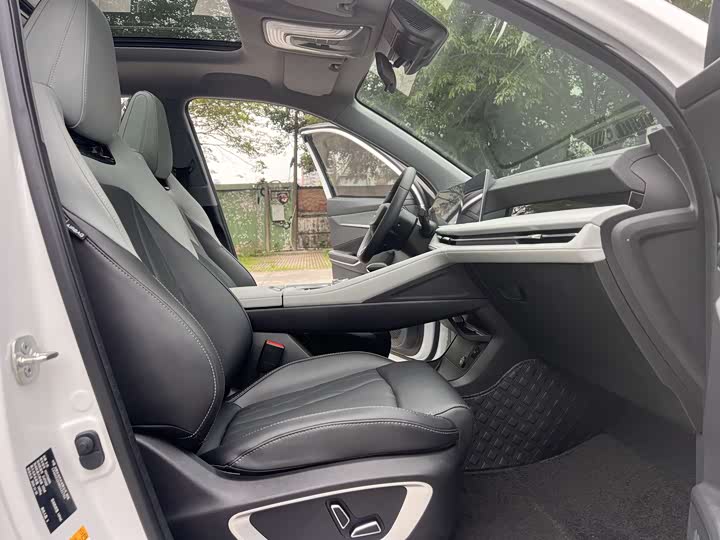 Changan CS75 PLUS 2024 1.5 T — фото 7