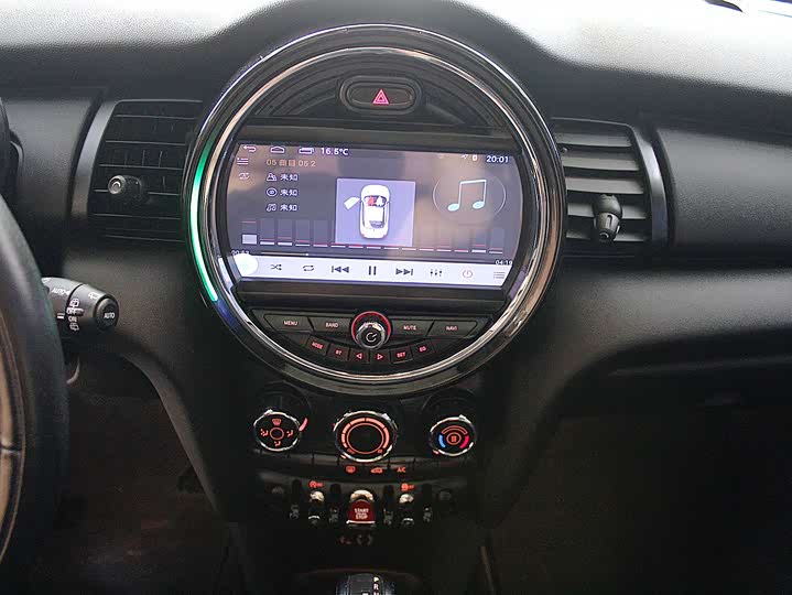 MINI Hatch — фото 10