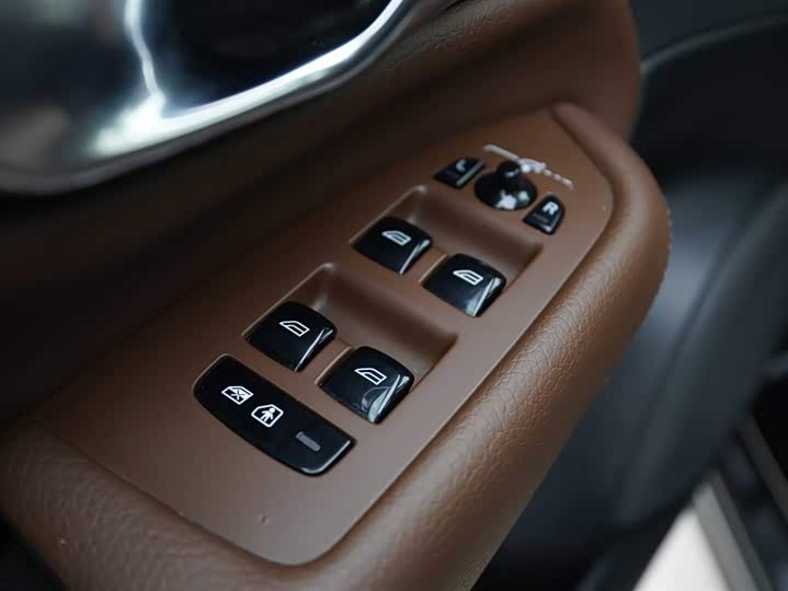 Volvo XC90 2020 T 6 7 — фото 11