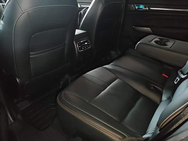 Trumpchi GS8 2020 390 T 4 WD ( ) — фото 17
