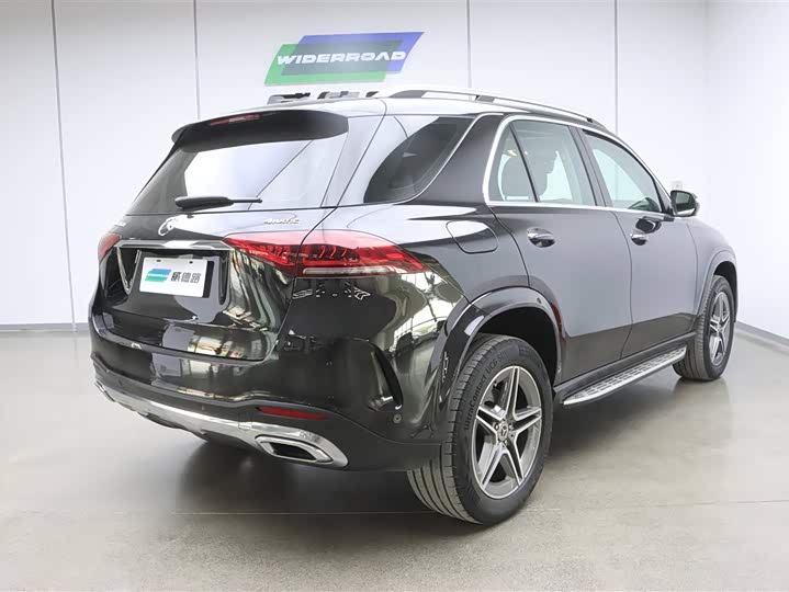 Mercedes-Benz GLE 2021 GLE 450 4 MATIC — фото 4