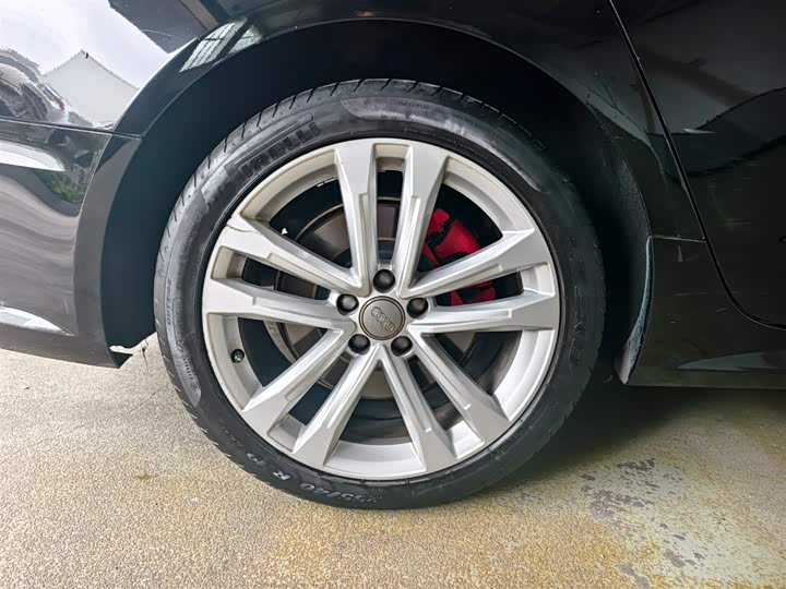 Audi A6L 30 45 TFSI quattro спорт — фото 11