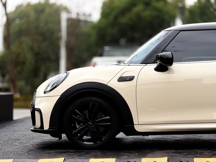 MINI Hatch — фото 18