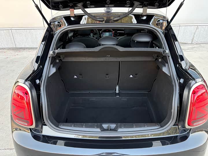MINI Hatch — фото 16