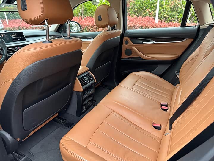 BMW X6 2015 x Drive 35i Luxury — фото 10