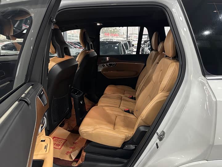 Volvo XC90 Hybrid 2018 E Hybrid T 8 7 — фото 6