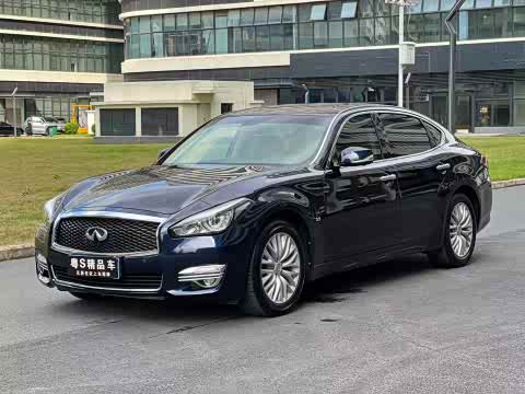 Infiniti Q70 2017 Q 70 L 2.5 L — фото 15