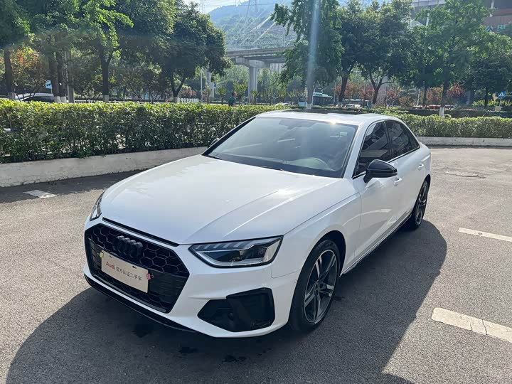 Audi A4L 2023 40 TFSI