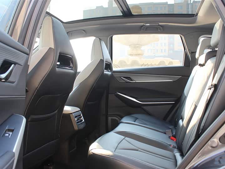 Changan CS75 PLUS 2026 1.5 T — фото 17
