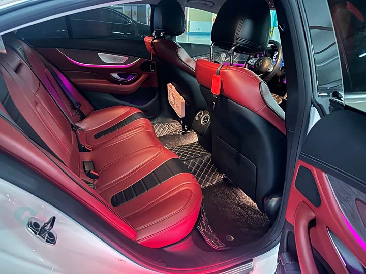 Mercedes-Benz CLS 2021 CLS 300 — фото 10