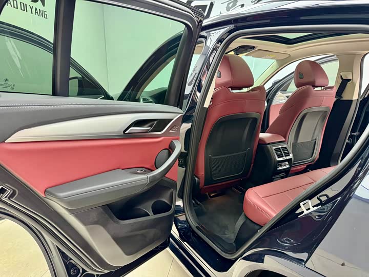 BMW X4 2022 x Drive 25i M — фото 10