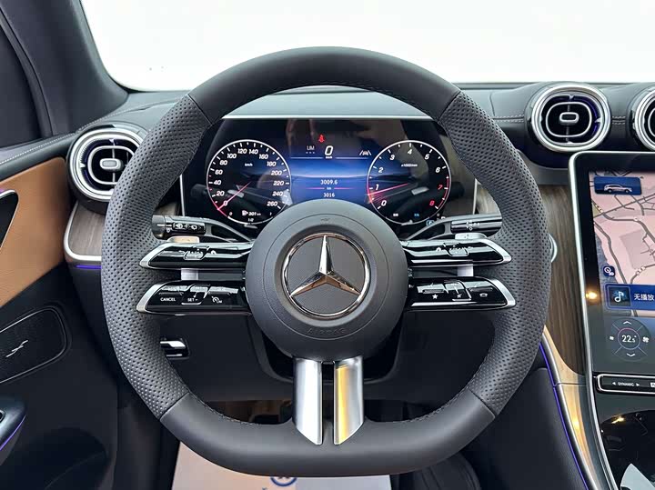 Mercedes-Benz GLC 2024 GLC 300 L 4 MATIC 5 — фото 9