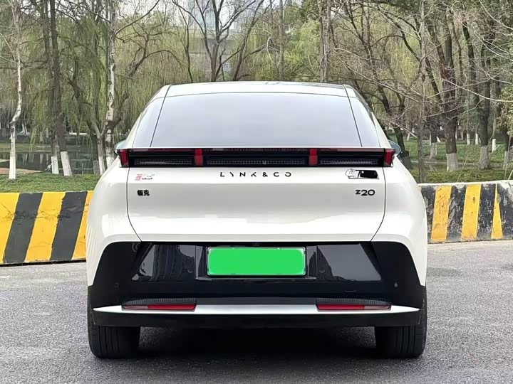 Lynk & Co Z20 2025 530km Pro — фото 4