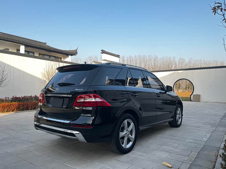 Mercedes-Benz M-Class 2015 ML 400 4 MATIC — фото 6
