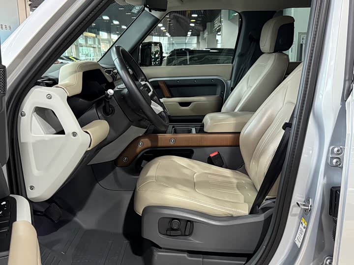 Land Rover Defender — фото 4