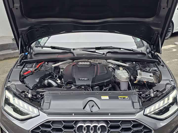 Audi A4L 2022 40 TFSI — фото 7
