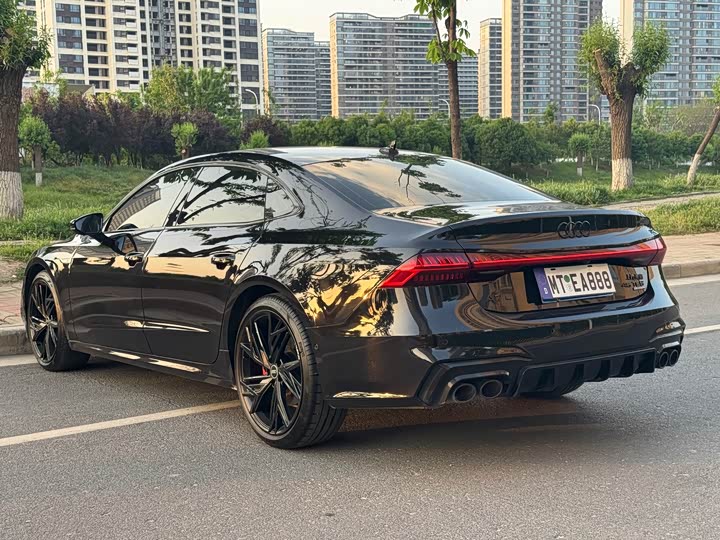 Audi A7L 2023 45 TFSI quattro S-line — фото 9